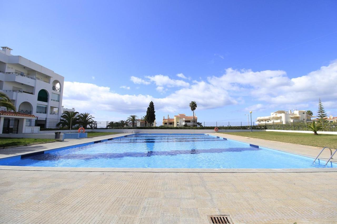 Appartement Armação de Pêra Brightness With Pool by Homing Extérieur photo