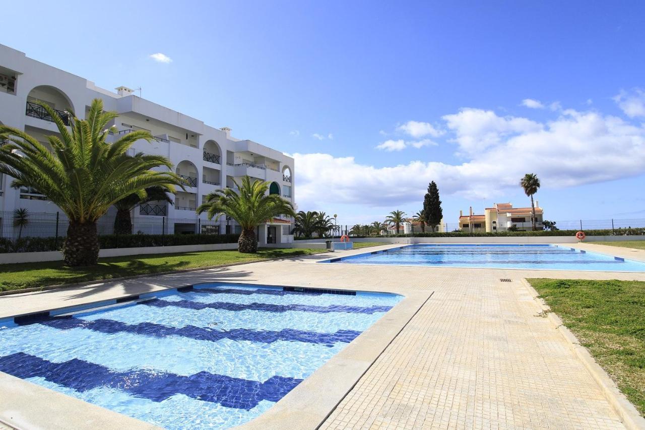 Appartement Armação de Pêra Brightness With Pool by Homing Extérieur photo
