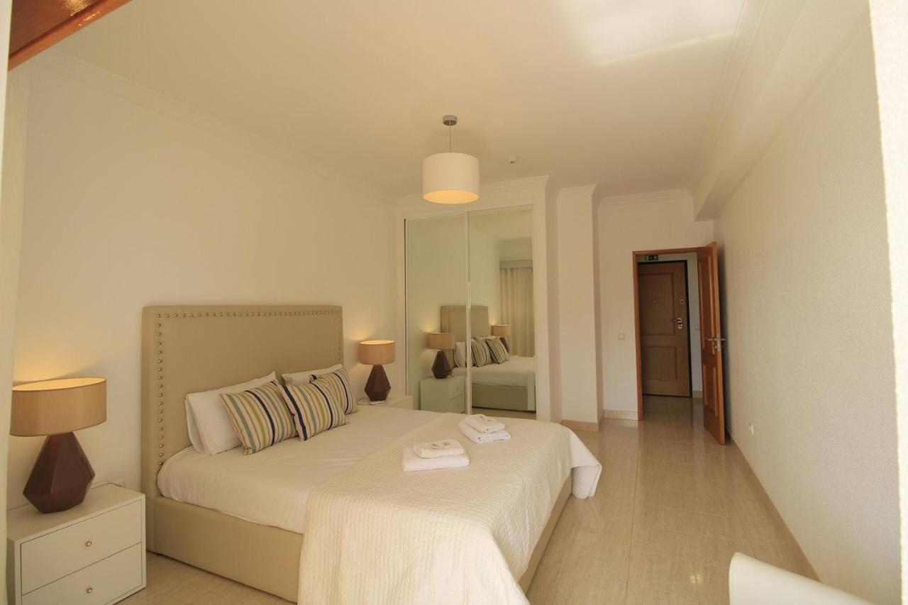 Appartement Armação de Pêra Brightness With Pool by Homing Extérieur photo
