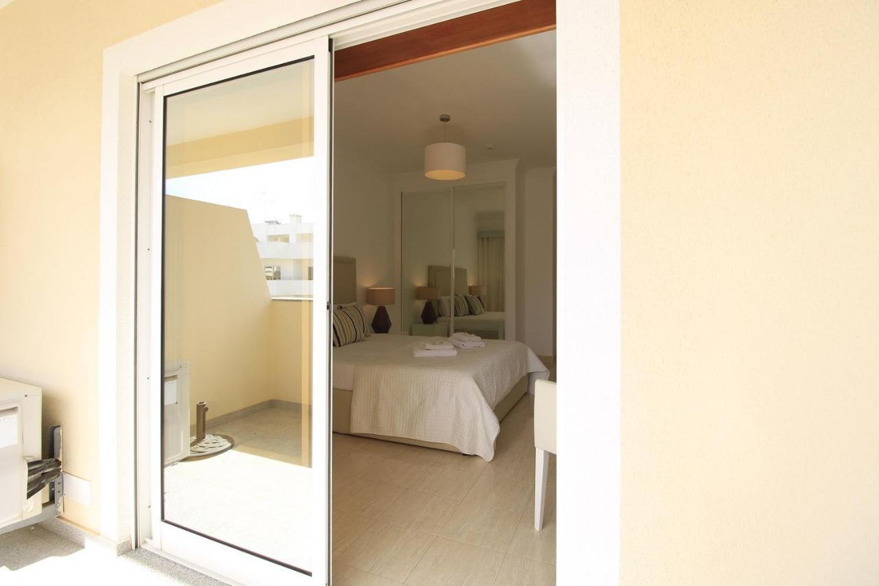 Appartement Armação de Pêra Brightness With Pool by Homing Extérieur photo